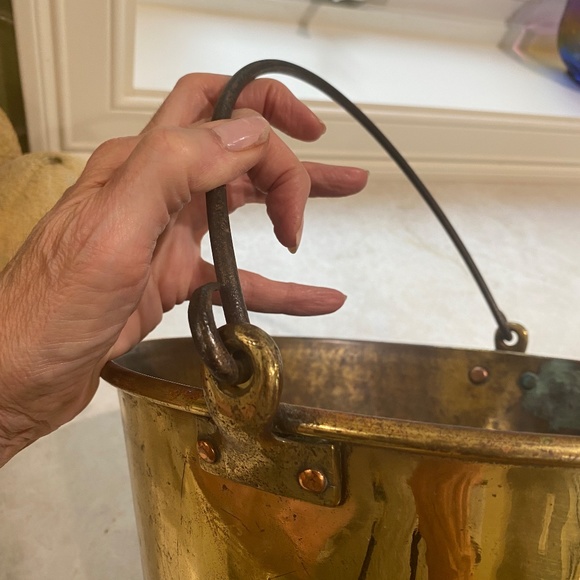 Antique (circa early 1900's) Brass Kettle (Made in France) - Picture 2 of 8